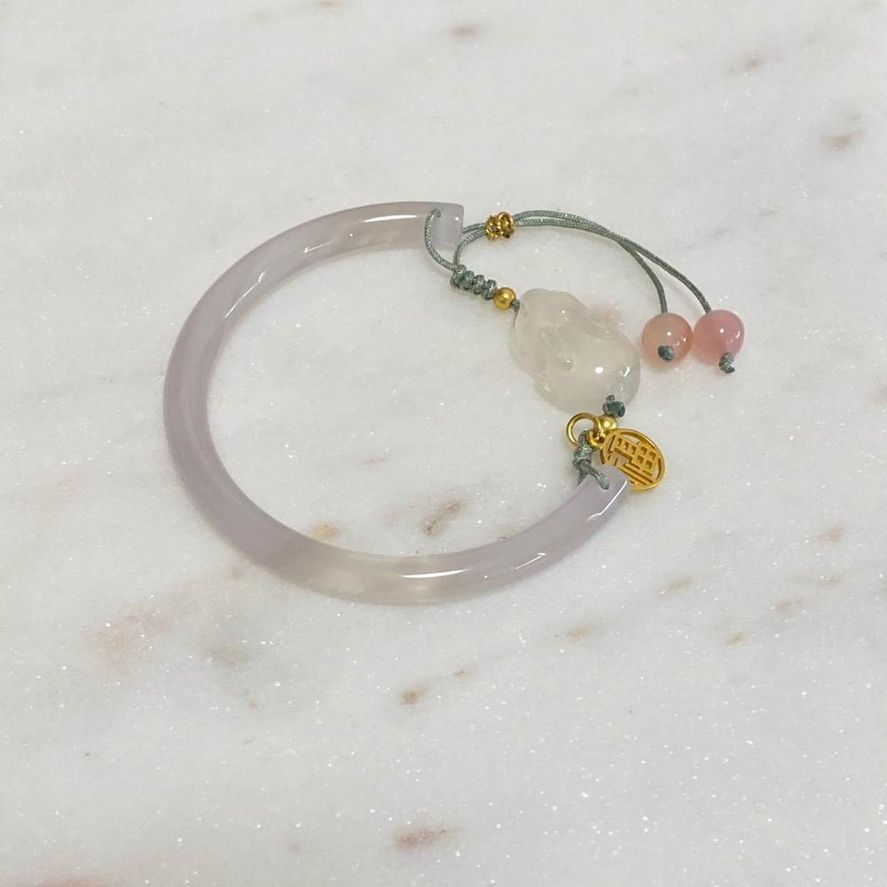 Agate Bangle Bracelet - Gold Charms & Macramé Detail